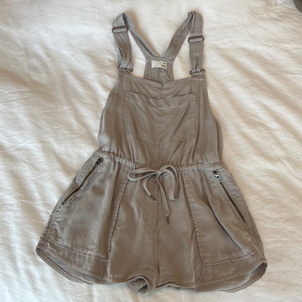 Aritzia Wilfred Free Overalls
